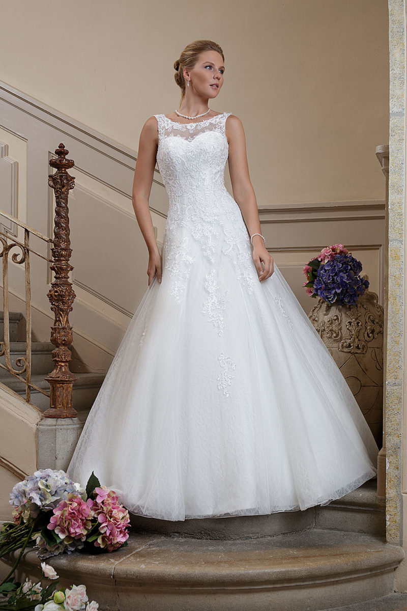 Amera-Vera- Brautkleid Maja