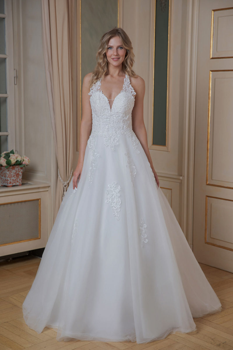 Amera Vera Kollektion 2020 ivory Brautkleid Amina B2004 1 bei Marinette Brautmoden in Dortmund