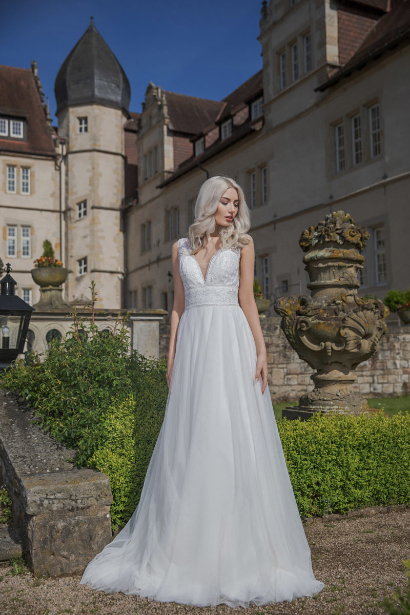 AnnAngelex Kollektion 2020 ivory Brautkleid Bellana B2058 1 Marinette Brautmoden Dortmund