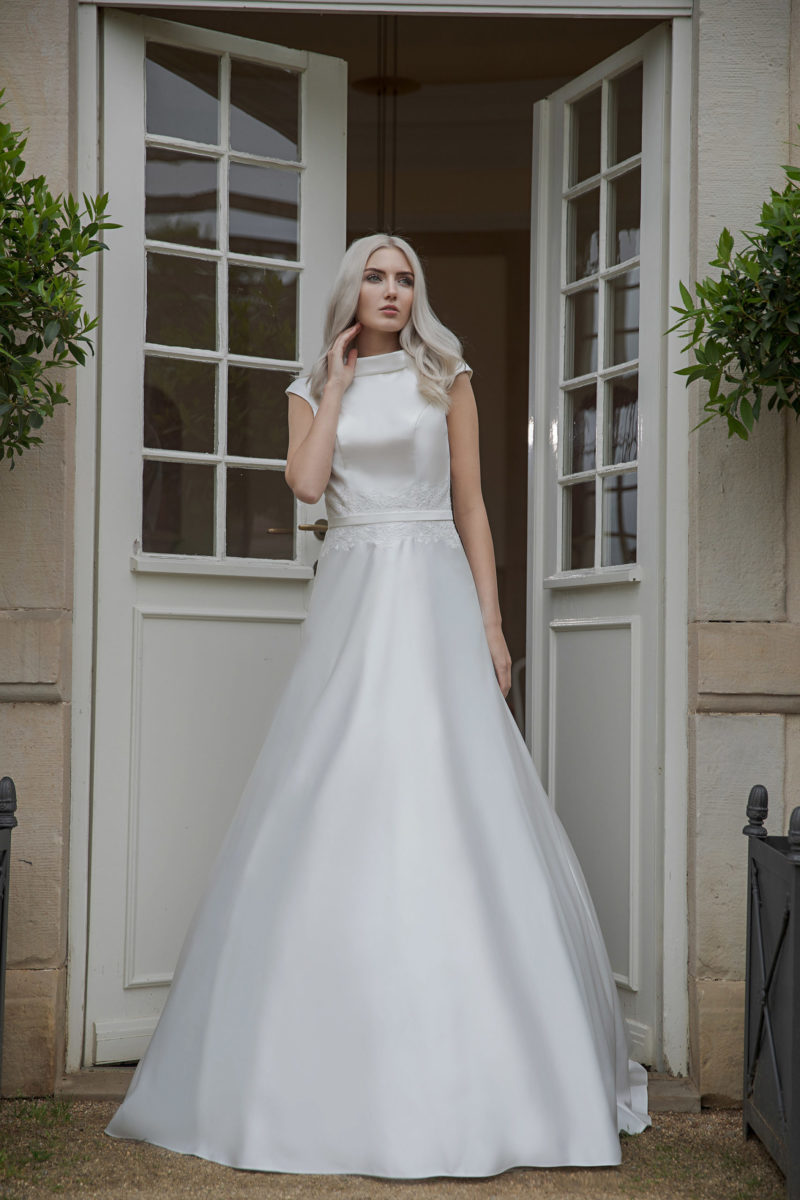 AnnAngelex Kollektion 2020 ivory Brautkleid Bettina B2065 2 Marinette Brautmoden Dortmund