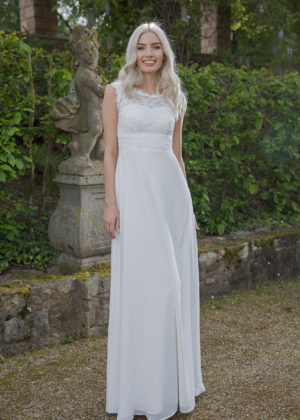 Langes Standesamtkleid ivory Kollektion 2020 A7227 4 bei Marinette Brautmoden in Dortmund