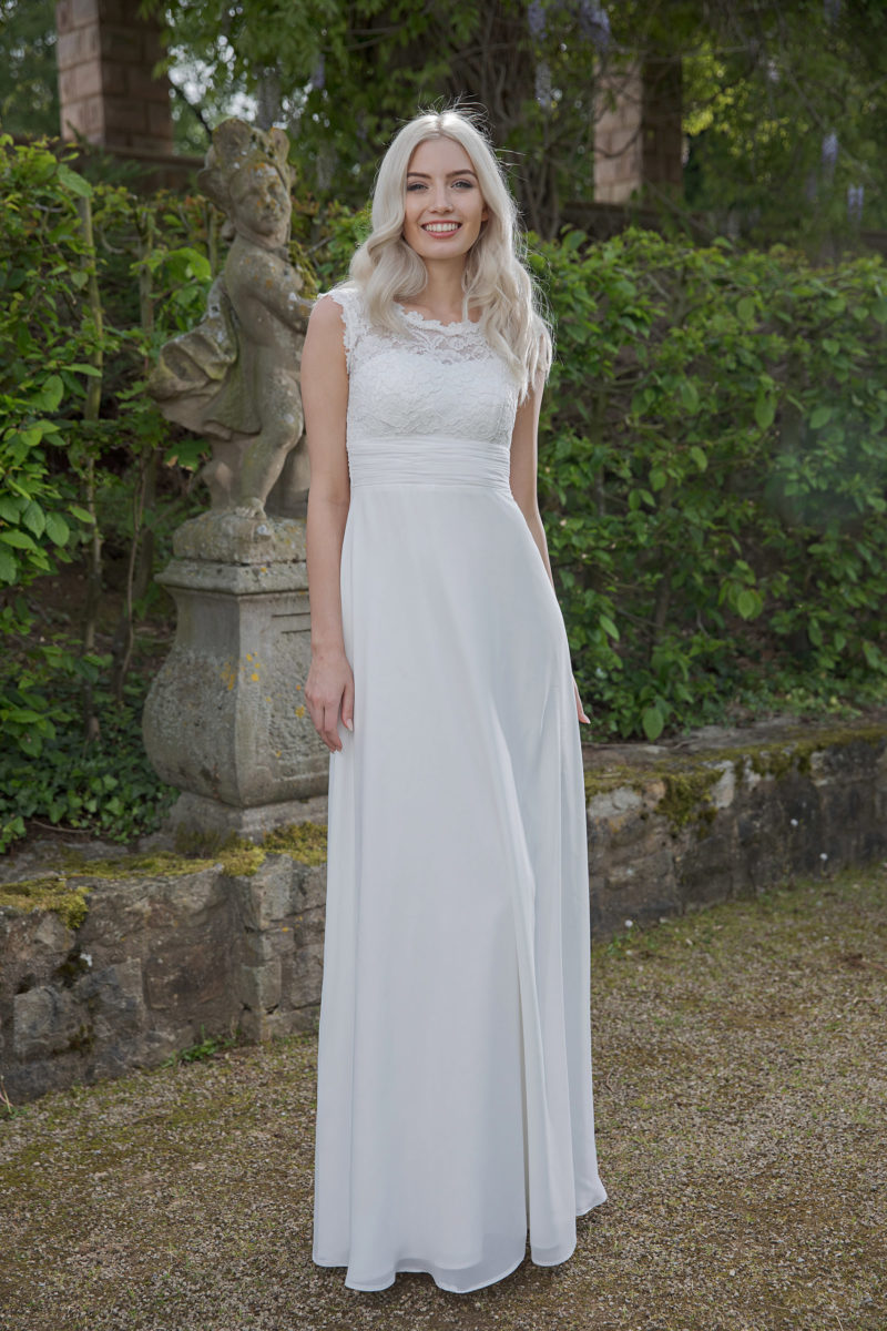 Langes Standesamtkleid ivory Kollektion 2020 A7227 4 bei Marinette Brautmoden in Dortmund